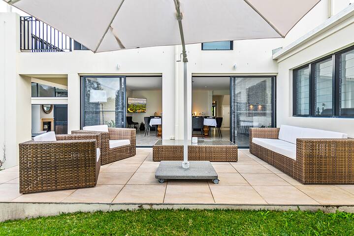 Maleny Chateau Pool Country Experience, Creek, Gym gallery image 5