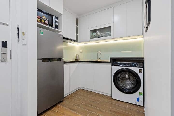 Cozy Studio Westlake |Big Balcony & In-unit Washer - Vietnam