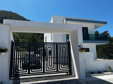 Solar Villa Koru