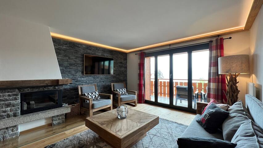 Zenith Views by Villars Luxury Unbeatable Location gallery image 5