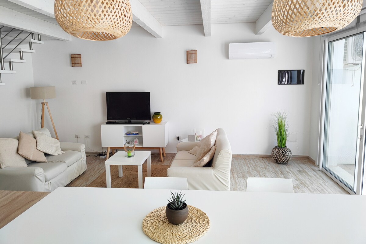 Propriété Airbnb réussie: Sardinia Comfy Home  (CIN   IT095018C2000Q6063 ) à Cabras