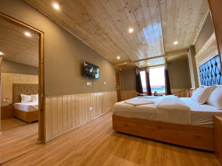 Luxurious room mud and wooden finishing 