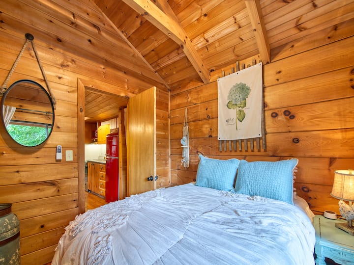 Camera da letto matrimoniale con terrazza. 