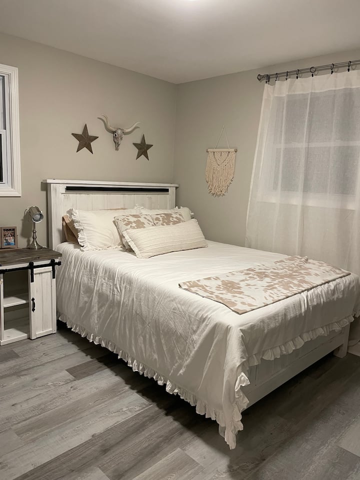 غرفة النوم 1