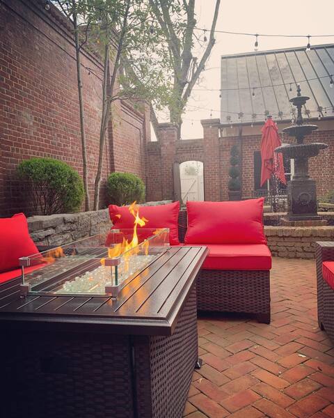 Private Apt - Fountain Inn Downtown Abingdon
