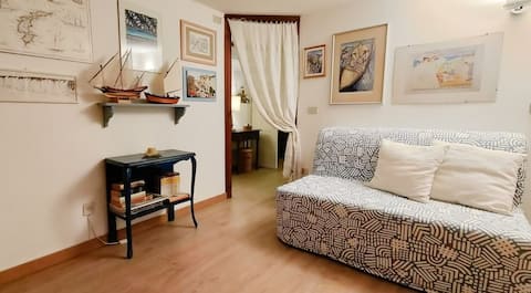 Top performing Airbnb: Cosy apartment in the historic centre of Grado in Grado