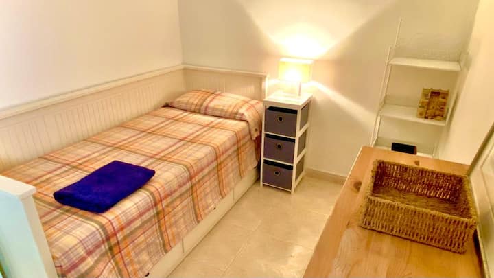 غرفة النوم 2