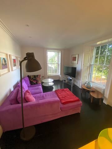 Charming Victorian Split Level Villa gallery image 5