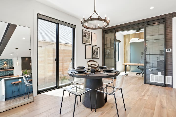 “Heart of the Highlands” HOT TUB PETS 420 friendly gallery image 5