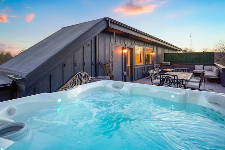 “Heart of the Highlands” HOT TUB PETS 420 friendly