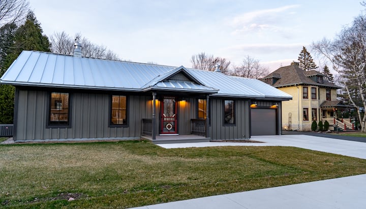 Carriage Haus | Manitowoc, WI