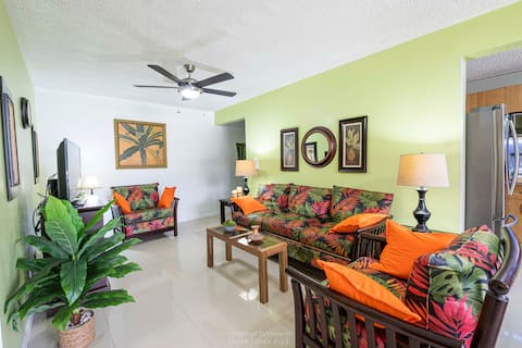 Tropical Treasure 3-13 in Costa Linda, Jacó