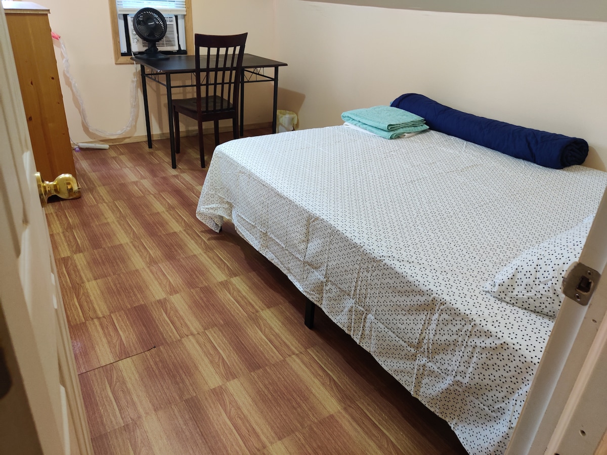 Спална соба 2 со клима уред