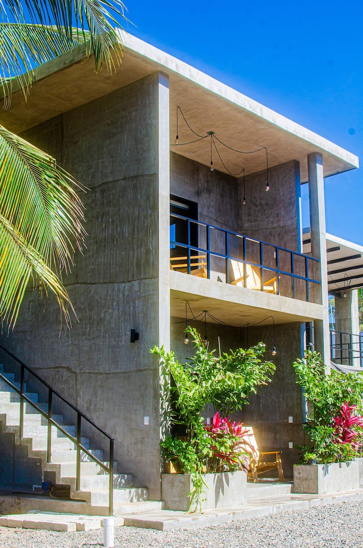 Luz de Luna Majestic Modern Studiowalk 2 beach Apartments for Rent