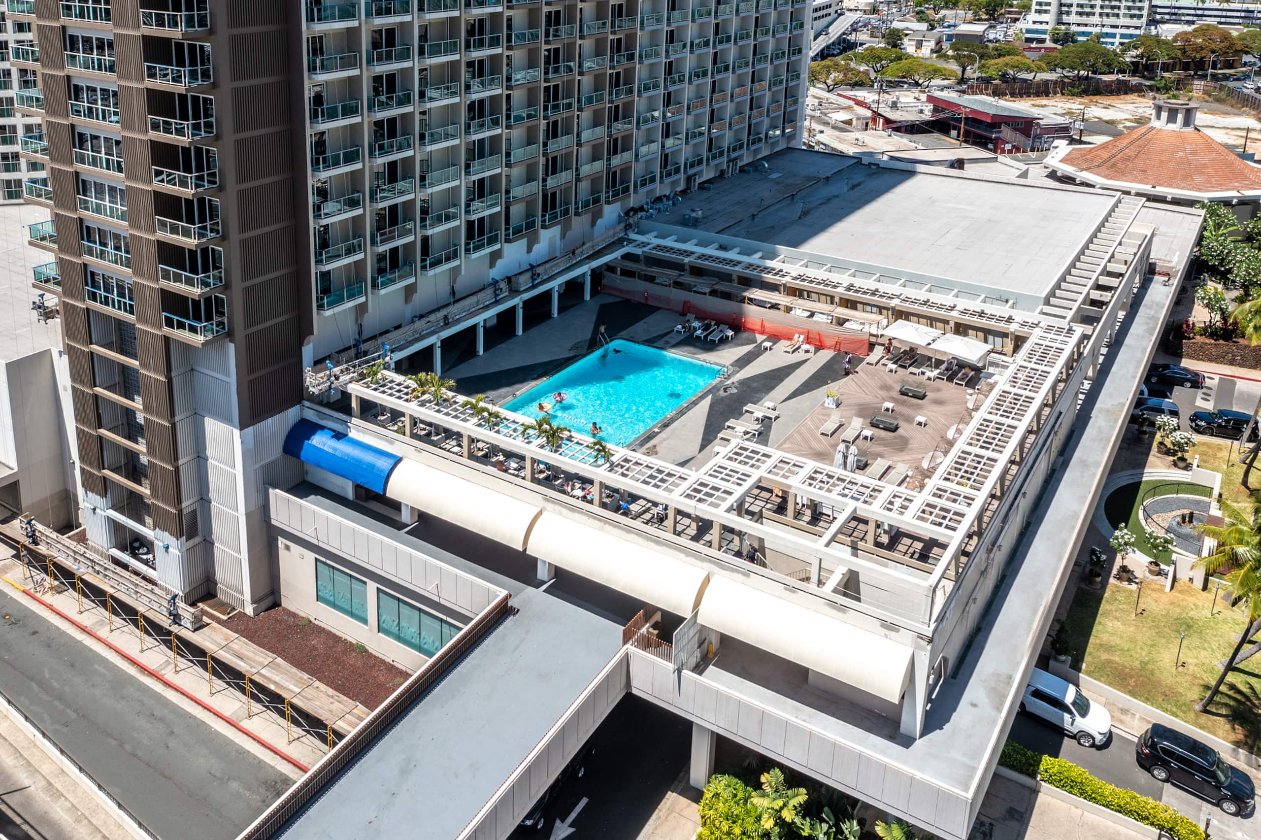 Condo in Honolulu · ★4.89 · 1 bedroom · 2 beds · 1 private bath - Image 33