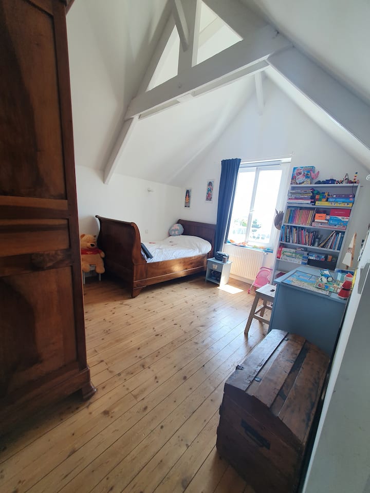 غرفة نوم 2 طابق 2