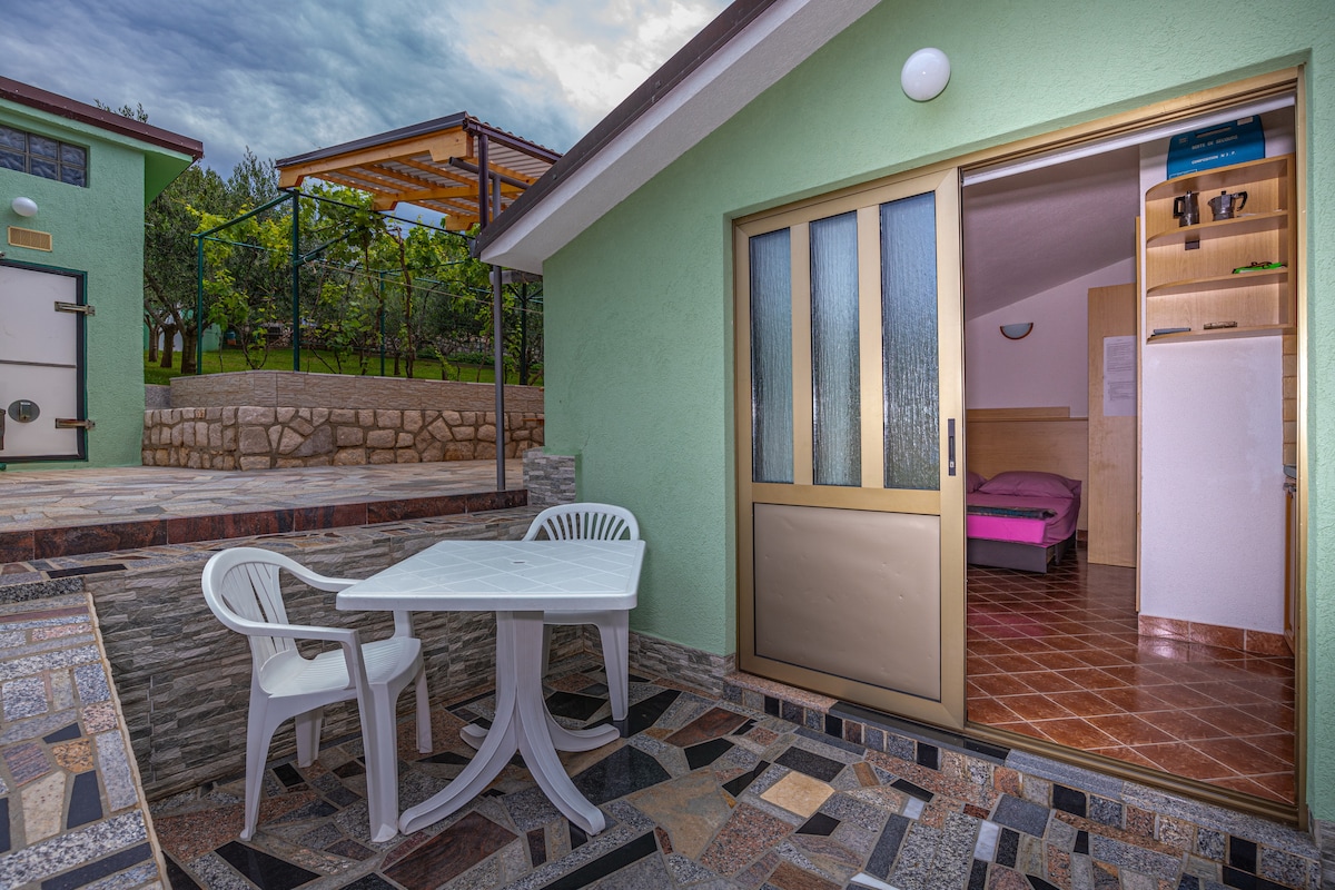 Studio apartman Mistral 5