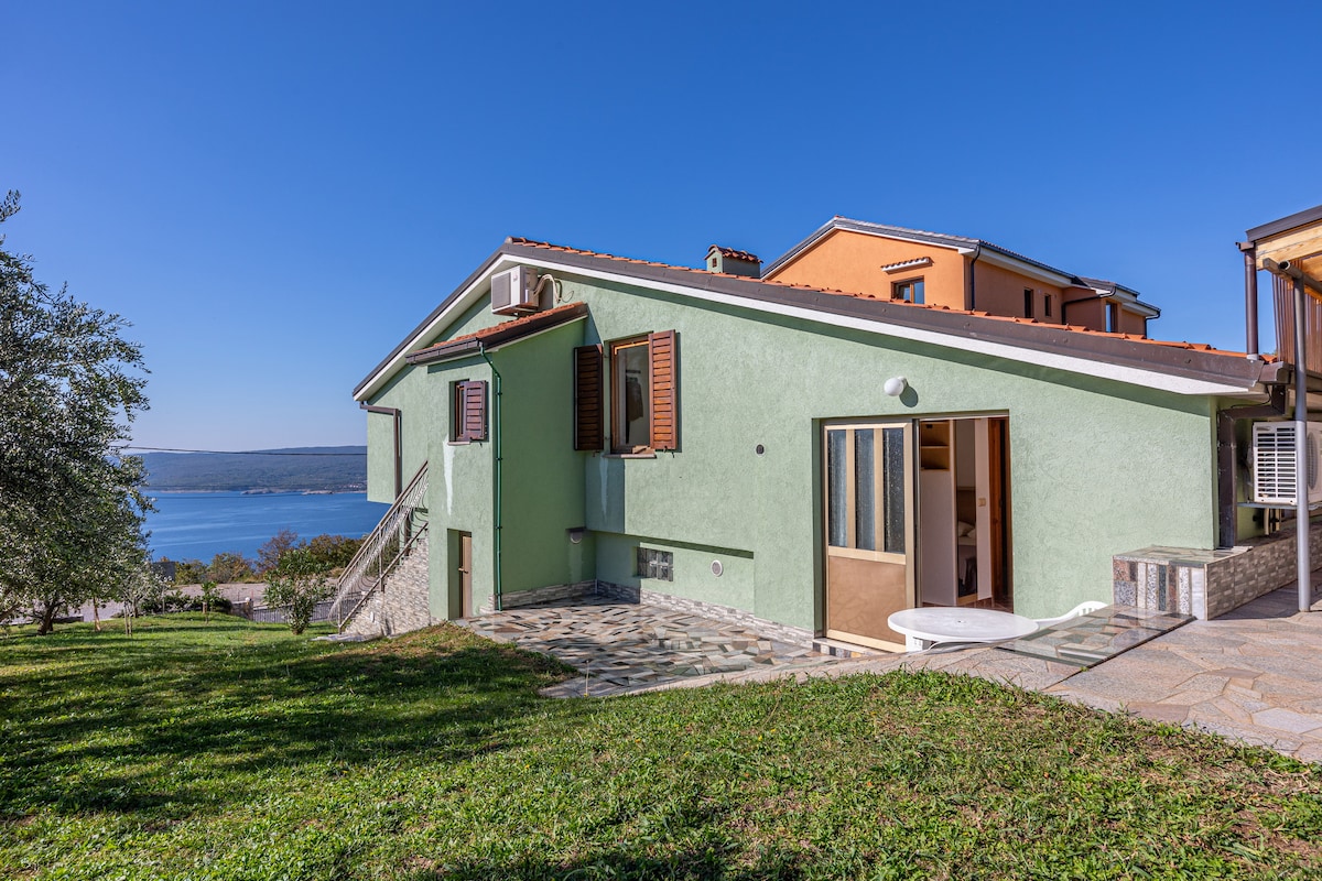 Studio apartman Mistral 6