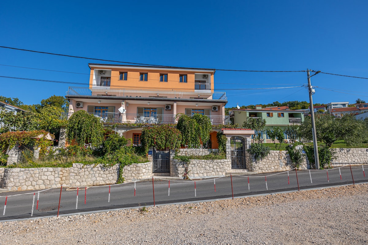 Studio apartman Mistral 6