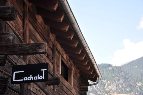 "The Cachalot" - Old barn renovated in 2022