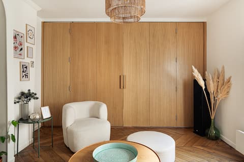 Popular Airbnb listing: Large fully equipped apartment, close to République in Paris