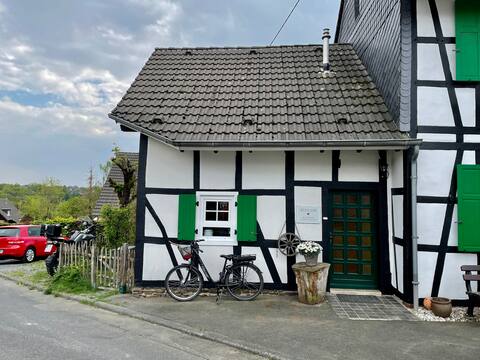 Magical half-timbered cottage with garden terrace