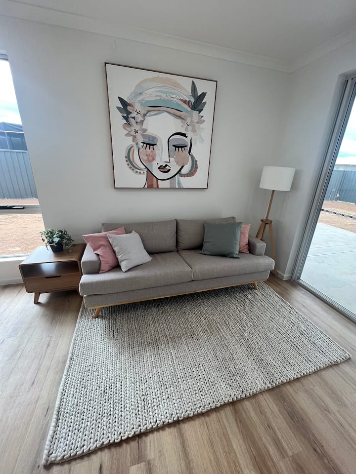 Brand New Executive Home, Kilgariff Alice Springs - 앨리스스프링스