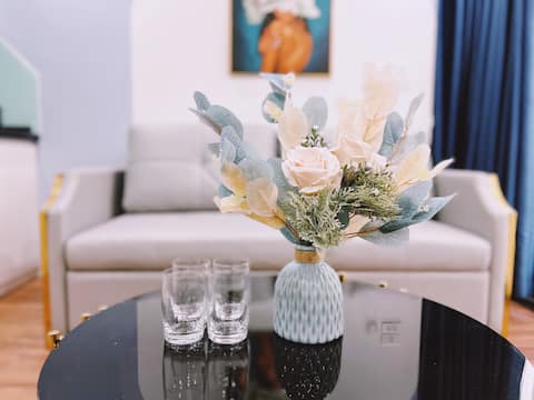 Stylist 2BR Fully Furnished near Westlake