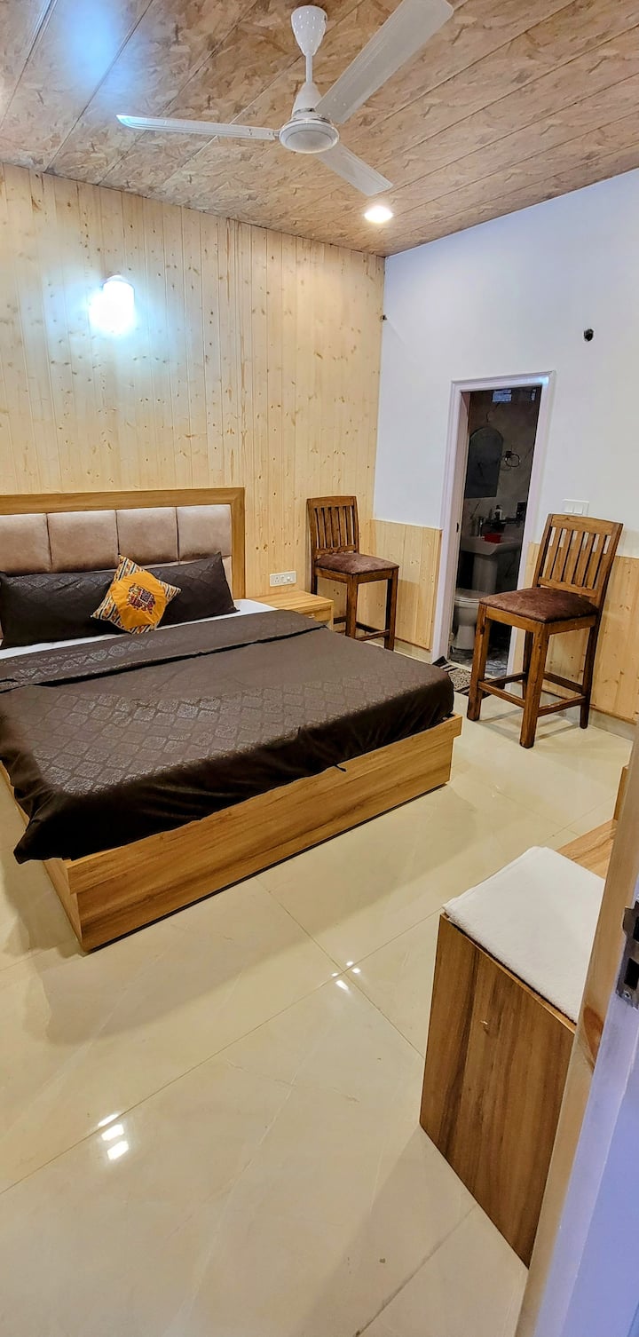 საძინებელი 1