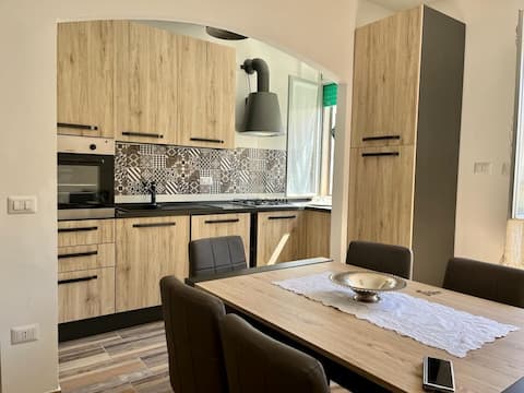 Spacious and bright apartment in Fertilia.