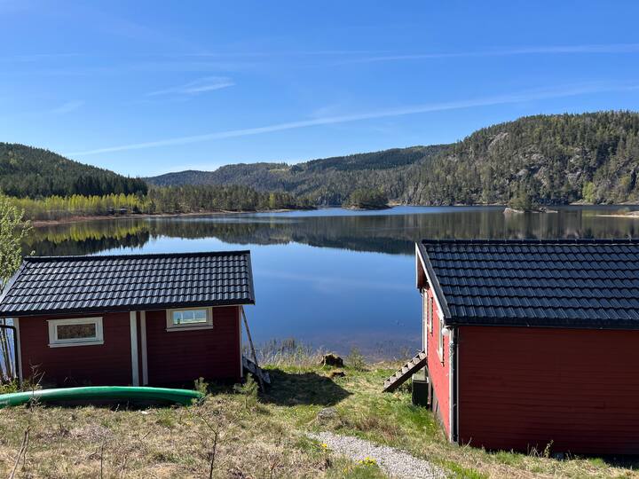 Cabin with parking in scenic surroundings