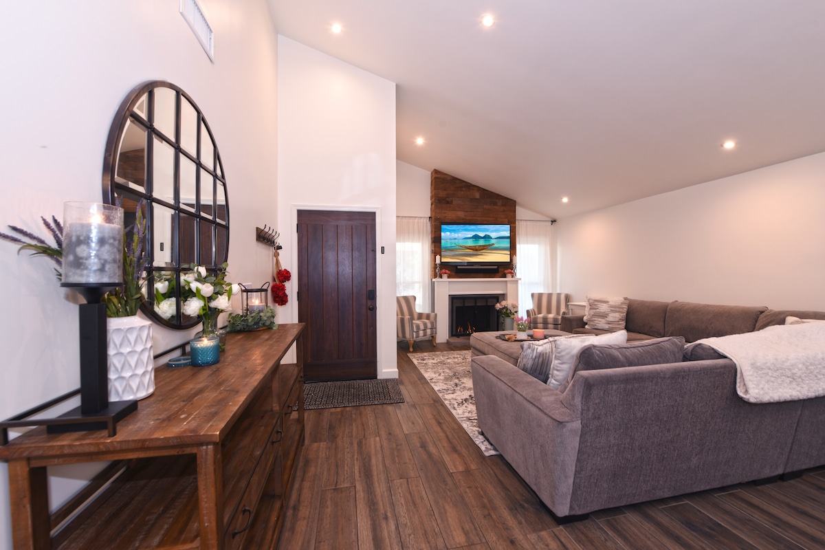 Popular Airbnb listing: Summer House 4BR, Pool, Disneyland, Knott’s Beach in Orange County