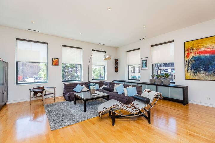 Architect’s Urban Oasis | 4bd/3ba I Luxe gallery image 4