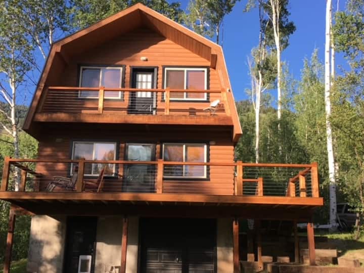 Mountain Home in the Aspens 1 hr from Jackson WY Houses for Rent in