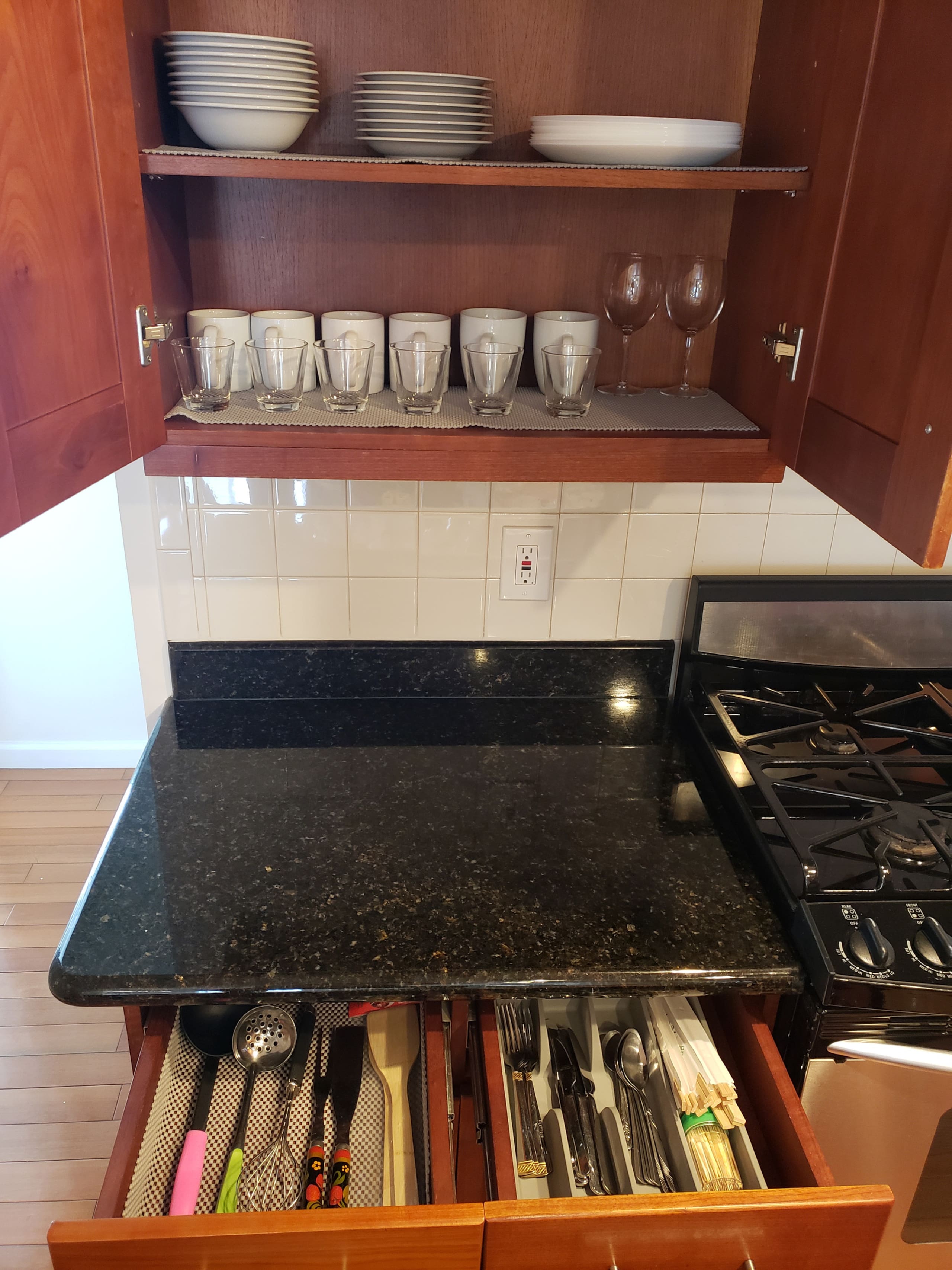 Home in San Francisco · ★4.73 · 2 bedrooms · 2 beds · 1 bath - Image 16