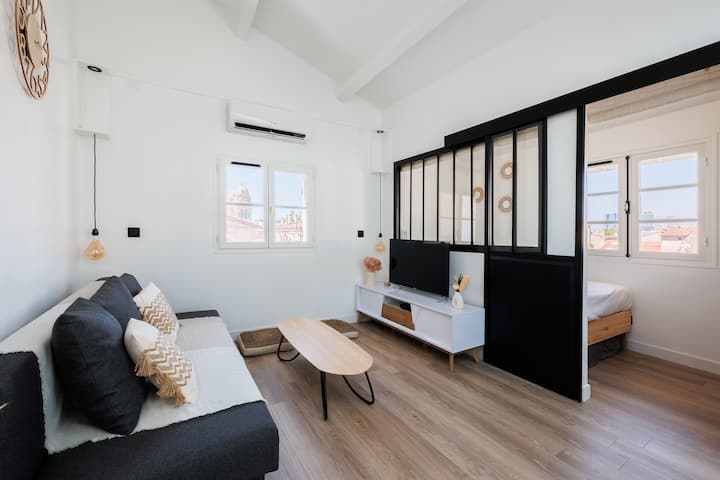 Le Panier, Marseille Vacation Rentals & Homes - Marseille, France | Airbnb