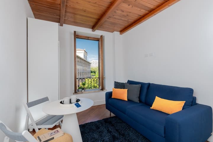 Flat Barberini Palace · Near Trevi Fountain · View - Roma
