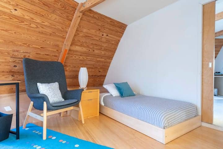 Bedroom 03