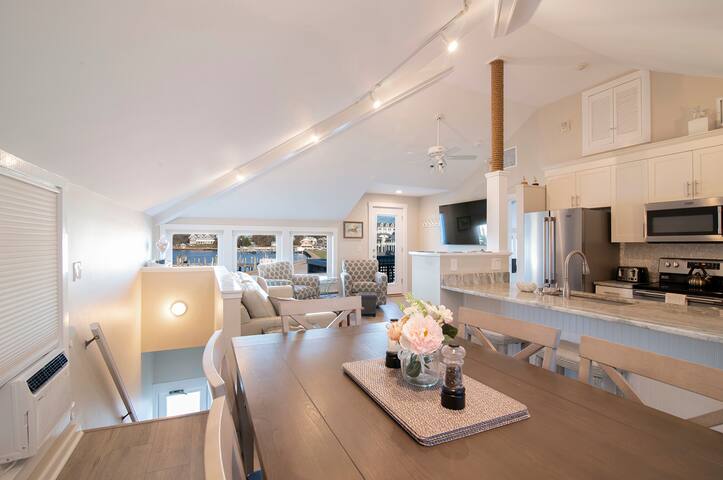 Experience Coastal Luxury at The Carousel Suite gallery image 5