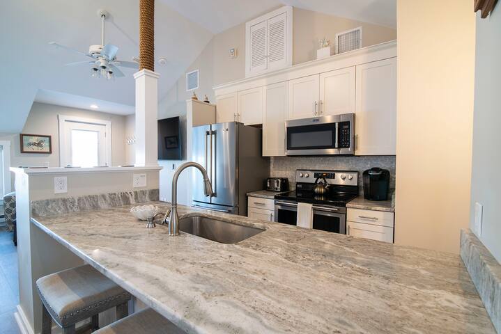 Experience Coastal Luxury at The Carousel Suite gallery image 3