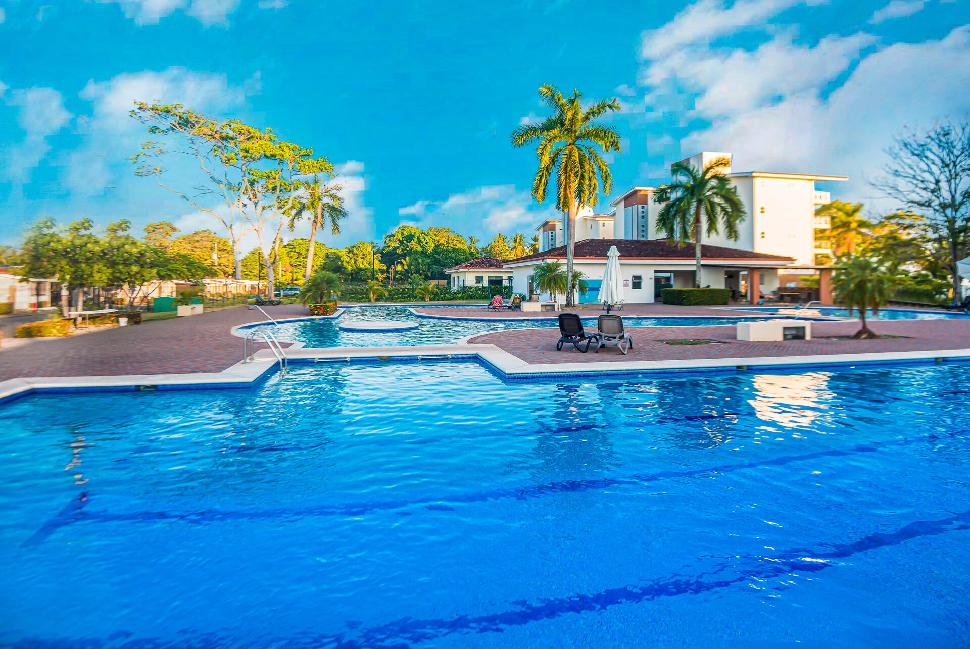 Oceanfront 2BR Condo 3205 | Pool, Views & Beach