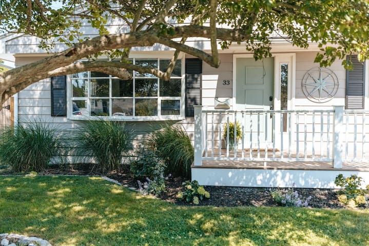 5 mins to Beaches, Newport Renovated 5bed 3bath