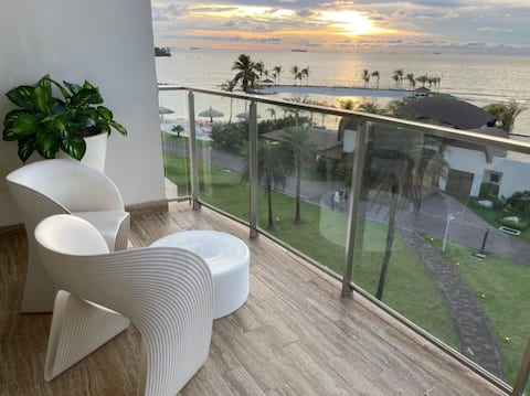 Cozy apartment in  Playa Escondida
