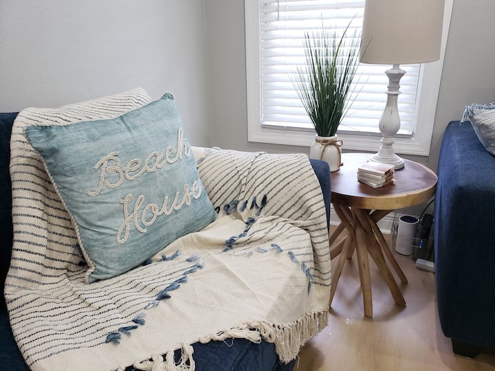 *Steps From The Beach*little Bonita! Garage/pool - Panama City Beach, FL