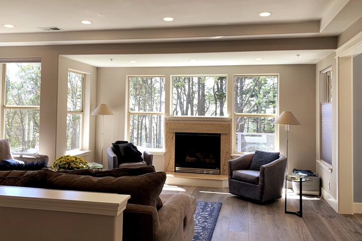 TreeTops OceanView Retreat_HotTub_Month/LongTermOk gallery image 4