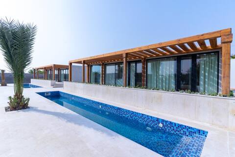Al Junaidi Farm-Bridge Retreats