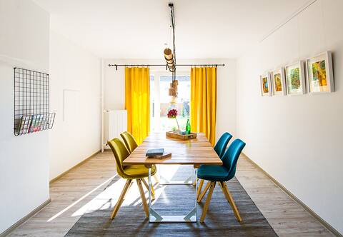 "Joules-Home"
Quiet cottage in a central location