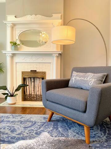 Spacious Victorian in Noe Valley gallery image 4