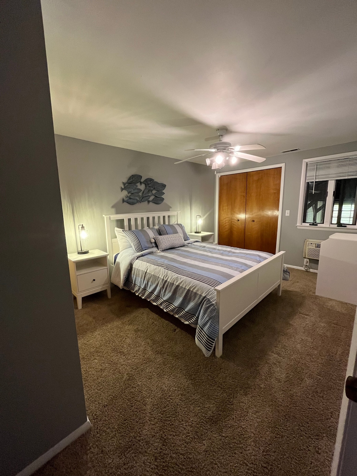 主卧标准双人床