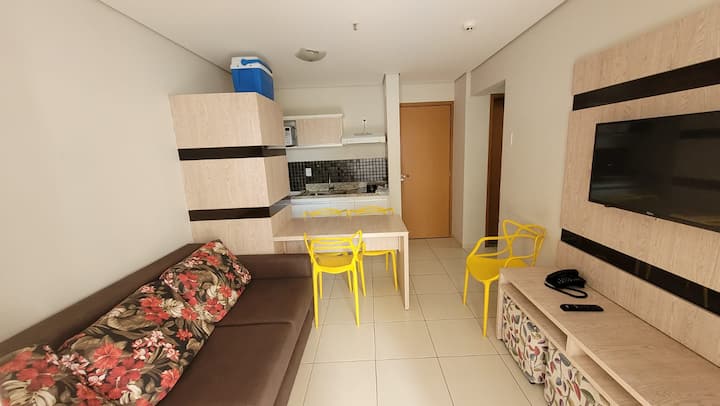 Apartamento 607 Cond. Casa Da Madeira - 02 Quartos - Caldas Novas